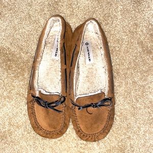 women's moccasins